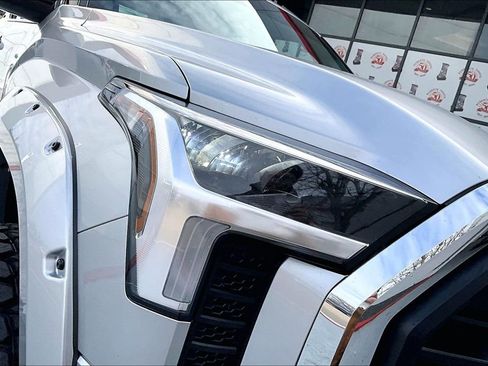 Used 2022 Toyota Tundra SR5 w/ TRD Off-Road Package image 32