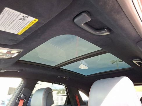 Used 2022 Genesis GV70 3.5T Sport w/ Sport Prestige Package image 15