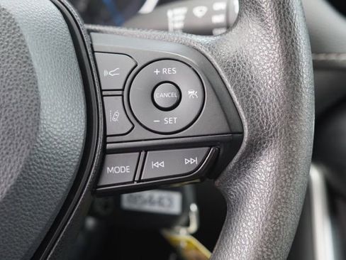 Used 2023 Toyota RAV4 LE image 21