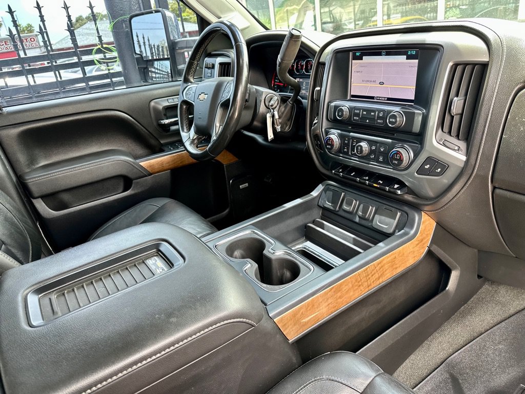 Used 2016 Chevrolet Silverado 2500 LTZ AWD/4WD image 22