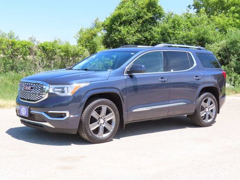 Used 2019 GMC Acadia Denali w/ Technology Package AWD/4WD image 27