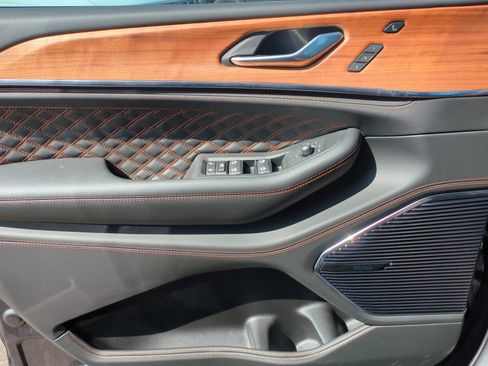 New 2025 Jeep Grand Cherokee L Summit image 27