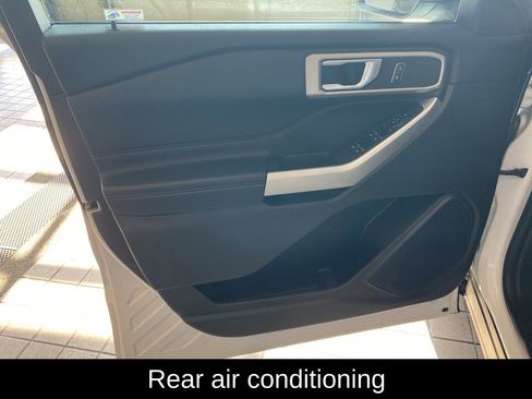 Used 2021 Ford Explorer XLT w/ Class III Trailer Tow Package image 9