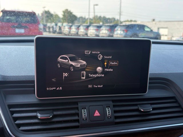 Used 2020 Audi Q5 2.0T Premium Plus AWD/4WD image 16