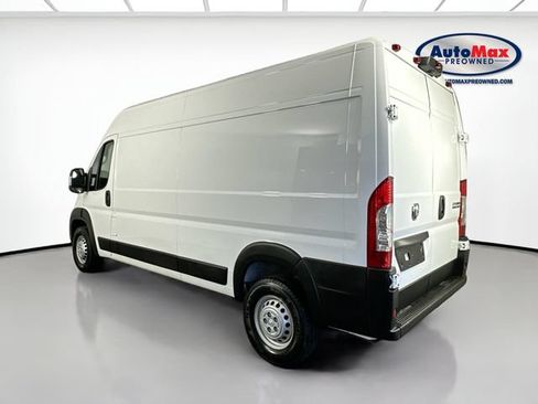 Used 2026 RAM ProMaster 2500 w/ Convenience Group FWD image 6