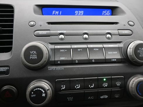 Used 2010 Honda Civic LX image 13