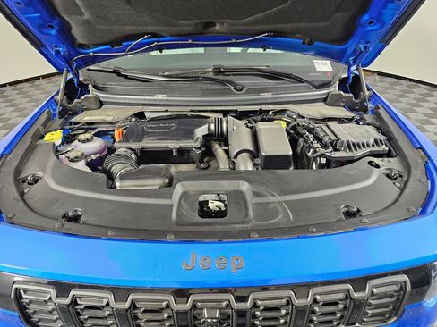 New 2026 Jeep Cherokee Overland w/ Advanced Pro Tech Group AWD/4WD image 12