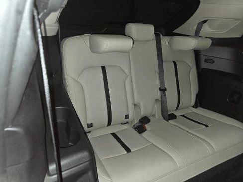 Used 2024 MAZDA CX-90 3.3 Turbo w/ Premium Package AWD/4WD image 13