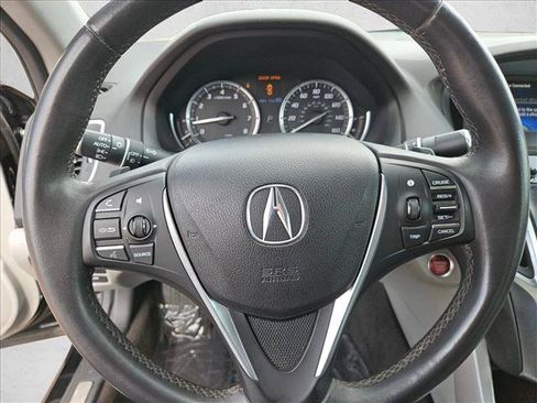 Used 2015 Acura TLX FWD image 13