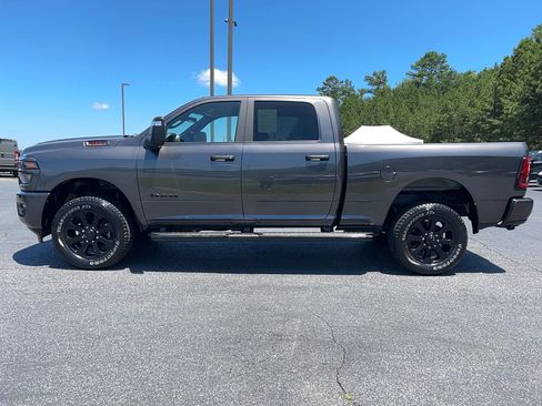 Used 2025 RAM 2500 Big Horn AWD/4WD image 8