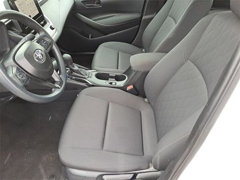 Used 2024 Toyota Corolla LE image 15