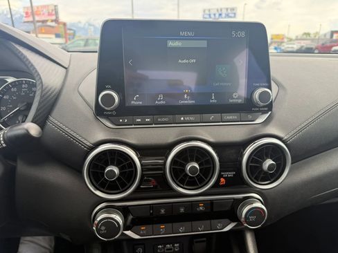 Used 2024 Nissan Sentra SV image 7