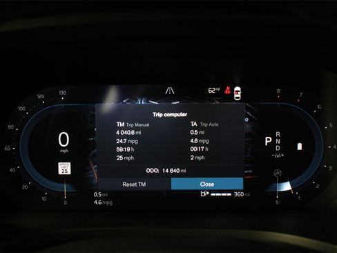 Certified 2025 Volvo V60 B5 Cross Country Plus image 12