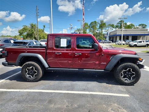 Used 2021 Jeep Gladiator Rubicon image 2