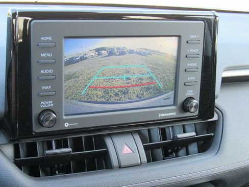 Used 2022 Toyota RAV4 XLE w/ Convenience Package AWD/4WD image 27