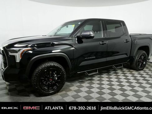 Used 2022 Toyota Tundra SR5 image 2