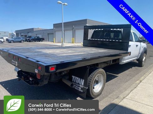 Used 2020 RAM 5500 Tradesman w/ Chrome Appearance Group AWD/4WD image 4