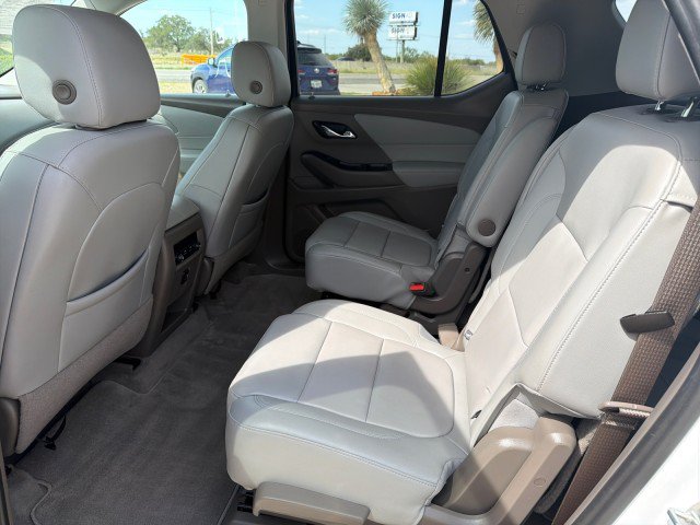 Used 2021 Chevrolet Traverse LT w/ LPO, Cargo Package AWD/4WD image 10