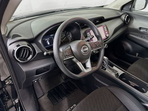 Certified 2023 Nissan Kicks SV FWD image 15