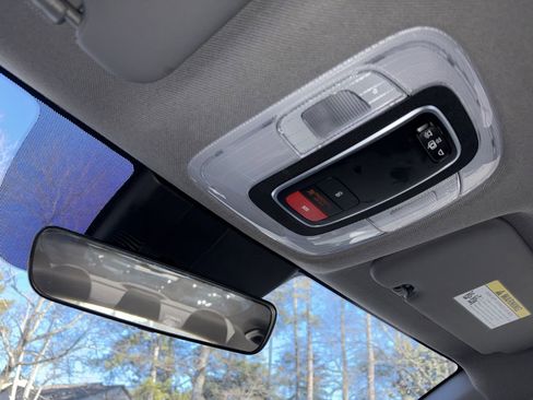 Used 2023 Hyundai Elantra SEL image 23