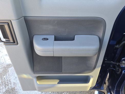 Used 2008 Ford F150 FX4 image 9