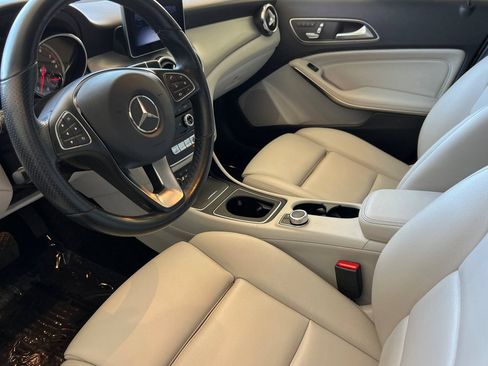 Certified 2019 Mercedes-Benz GLA 250 image 13
