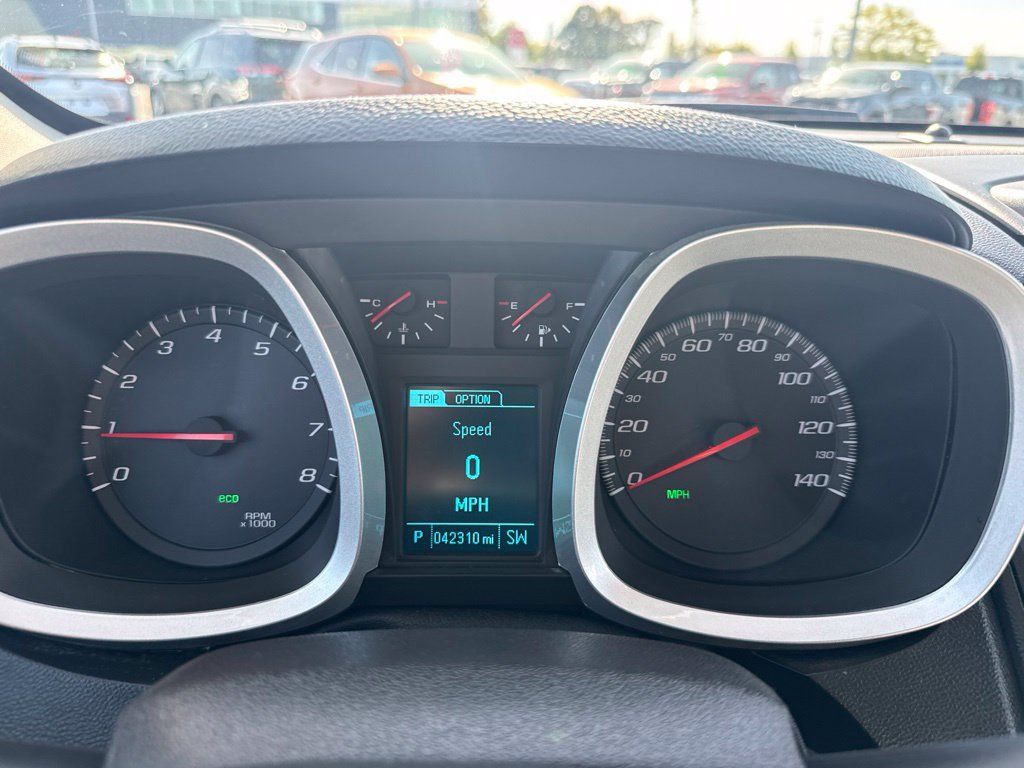 Certified 2017 Chevrolet Equinox LS AWD/4WD image 7