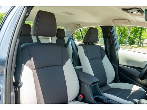 Used 2026 Toyota Corolla LE FWD image 19