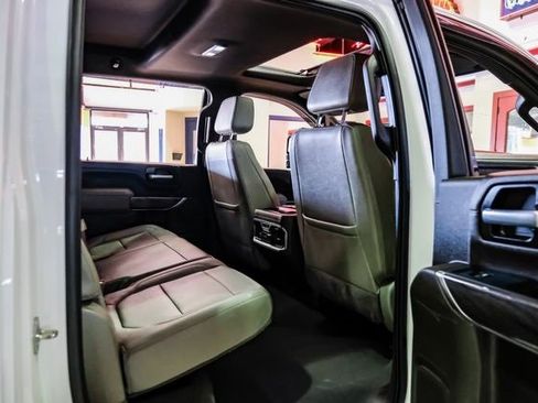 Used 2022 Chevrolet Silverado 3500 LTZ w/ LTZ Convenience Package image 37