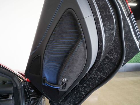 Used 2022 Maserati MC20 image 21