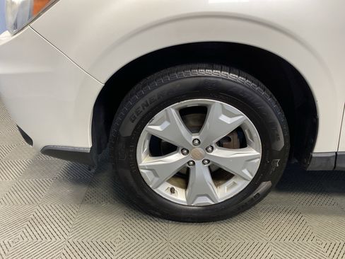 Used 2015 Subaru Forester 2.5i Premium image 47