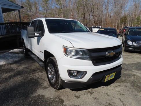 Used 2015 Chevrolet Colorado Z71 image 4