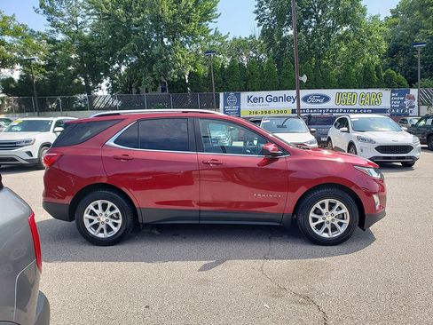 Used 2021 Chevrolet Equinox LT FWD image 4