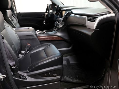Used 2015 GMC Yukon SLT w/ Open Road Package AWD/4WD image 38
