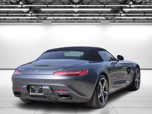 Used 2018 Mercedes-Benz AMG GT Roadster image 9