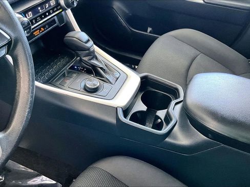 Used 2020 Toyota RAV4 LE w/ All Weather Liner Package image 18