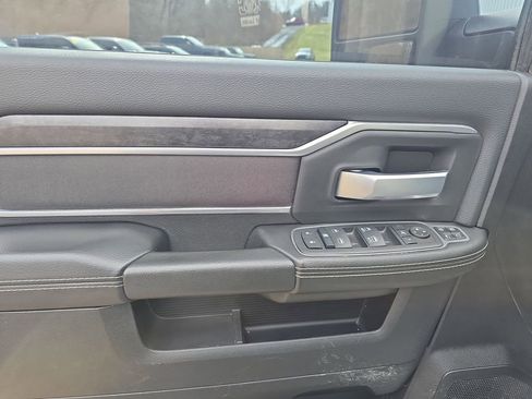 Used 2024 RAM 2500 Big Horn w/ Off Road Package image 11