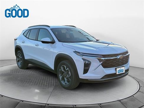 New 2026 Chevrolet Trax LT image 7