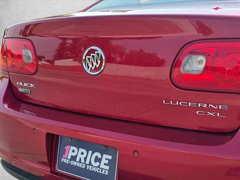 Used 2011 Buick Lucerne CXL FWD image 14