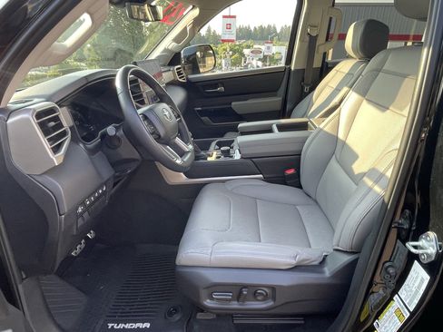 Used 2024 Toyota Tundra Limited w/ TRD Off-Road Package AWD/4WD image 10