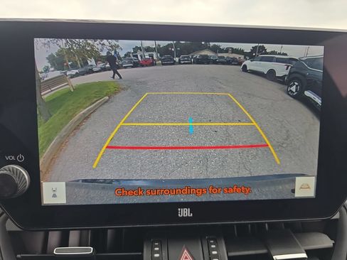 Used 2024 Toyota RAV4 XSE w/ Weather Package AWD/4WD image 20