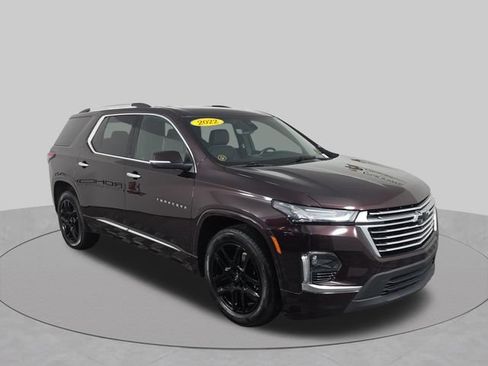 Used 2022 Chevrolet Traverse Premier w/ LPO, Floor Liner Package AWD/4WD image 13