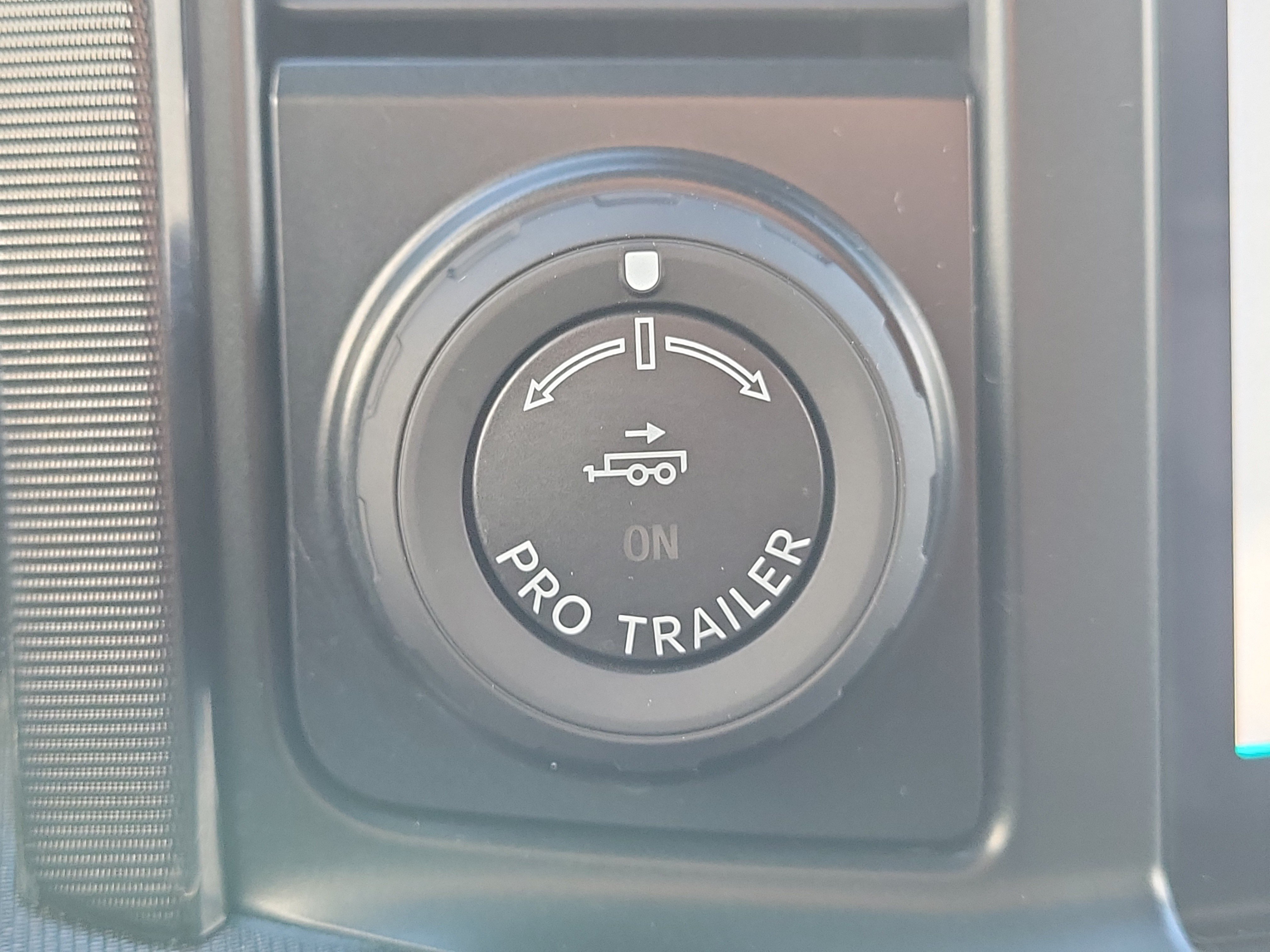 Used 2023 Ford F150 Raptor w/ Equipment Group 802A Raptor R AWD/4WD image 32