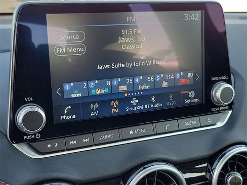 New 2025 Nissan Sentra SR image 8