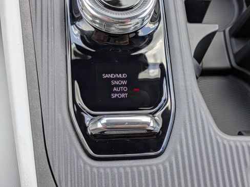 New 2026 Jeep Cherokee Limited AWD/4WD image 27