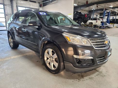 Used 2014 Chevrolet Traverse LTZ image 4