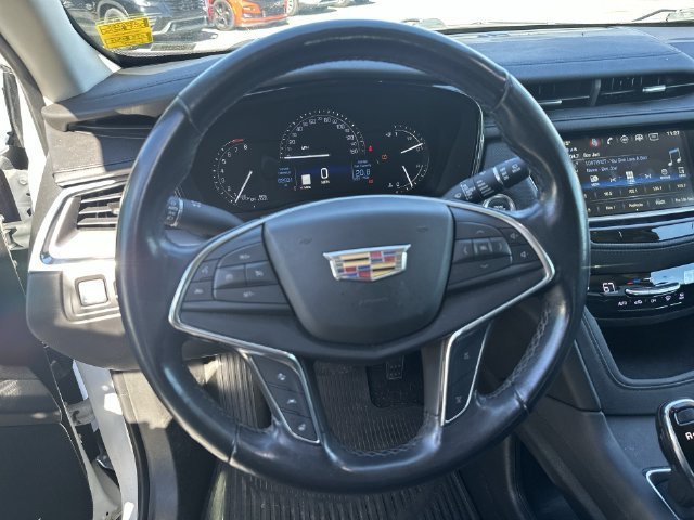Used 2019 Cadillac XT5 Luxury FWD image 14
