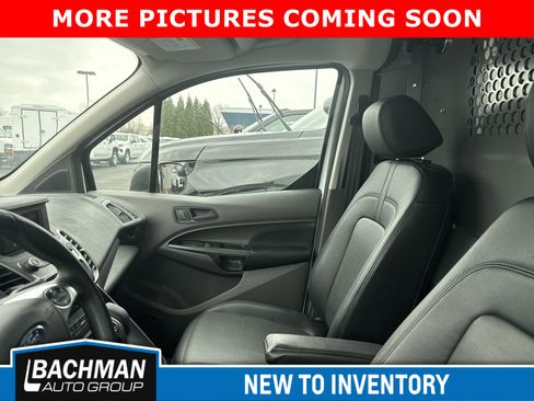 Used 2020 Ford Transit Connect XL image 3