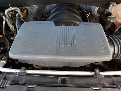 Used 2022 Chevrolet Tahoe LT w/ Luxury Package RWD image 28