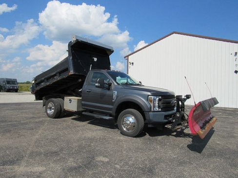 Used 2018 Ford F550 2WD Regular Cab Super Duty w/ Power Equipment Group image 41